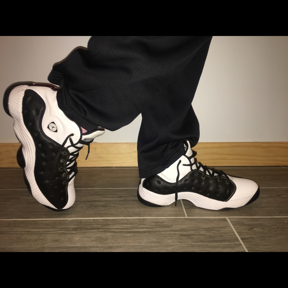 Air Jordan Jumpman Team II Sneaker US Size 12